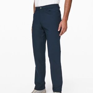 Lululemon ABC Pant Classic. Waist: 31 Length: 37